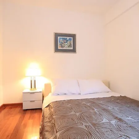 Apartment Cosmopolitan